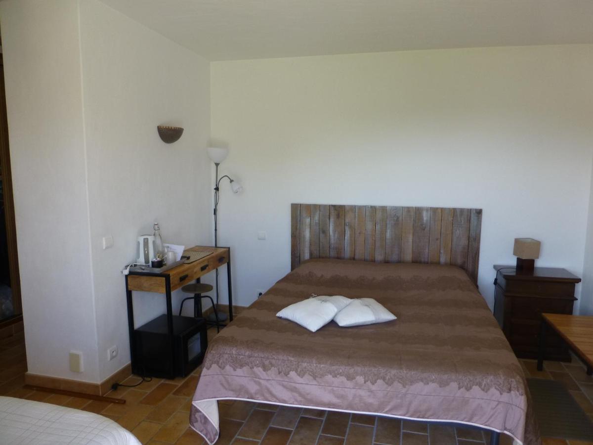 Chambre D'Hotes "La Bastide Des Eucalyptus" Antibes Exterior photo